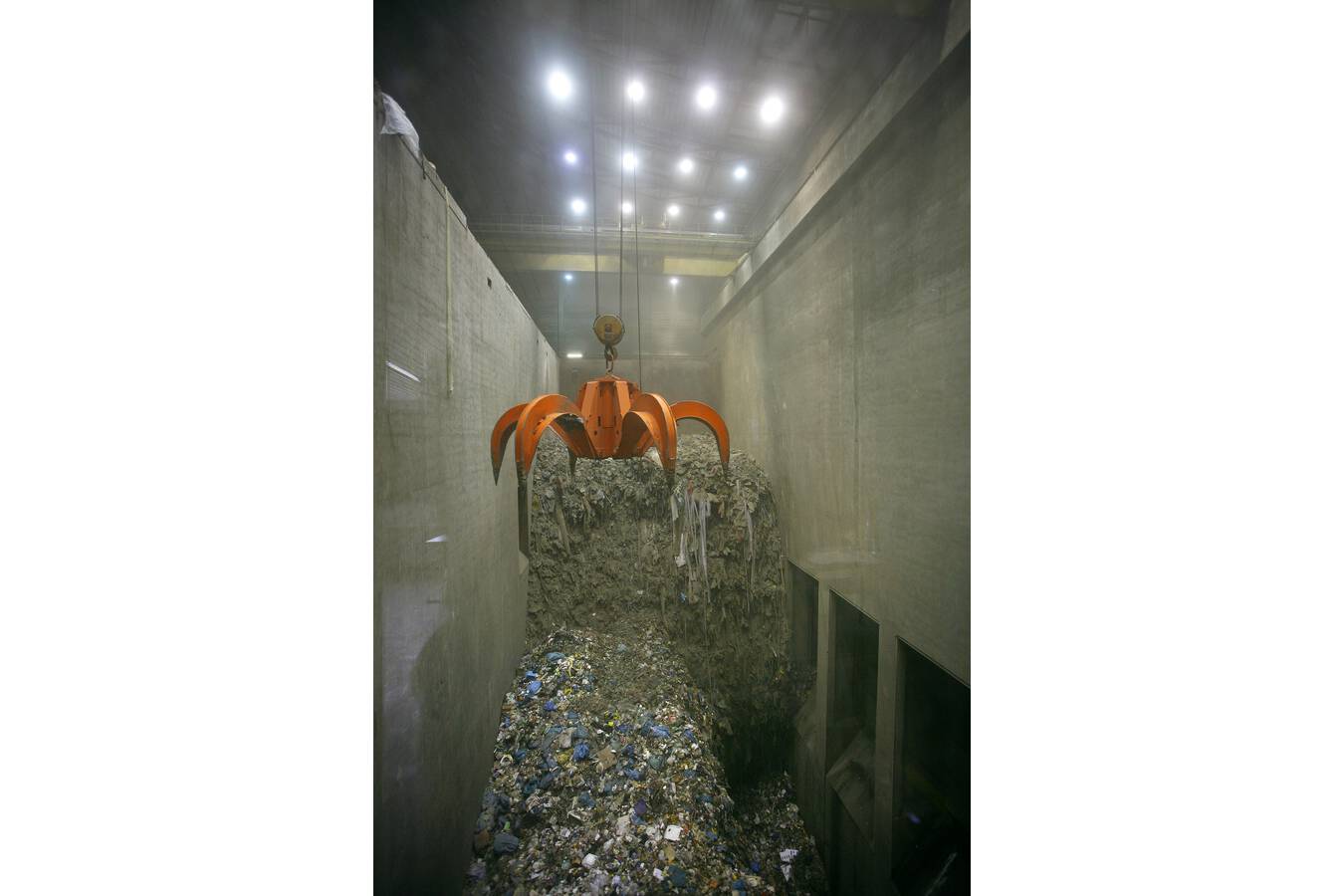 Abfallbunker mit 10.000 Quadratmeter Fassungsvermögen