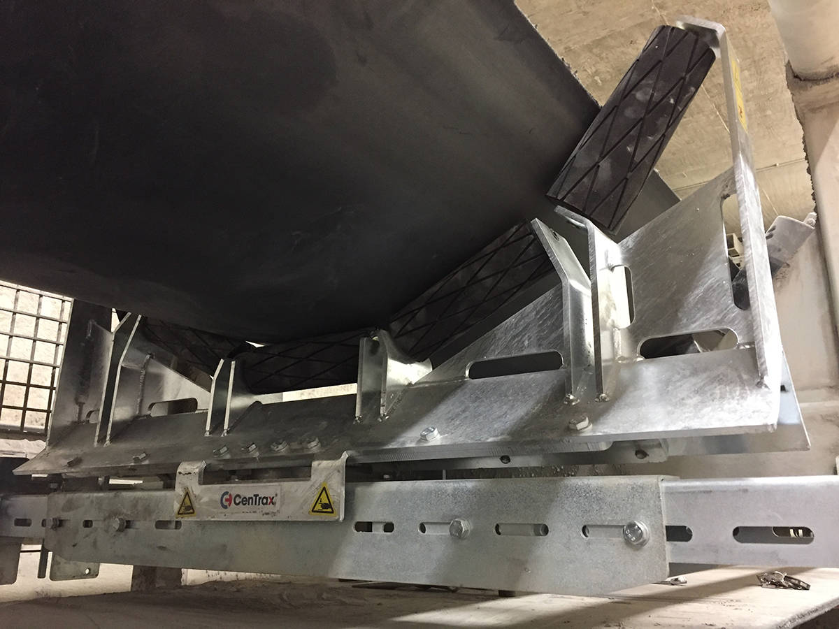 CenTrax belt tracker puts conveyor belts with garland roller pairs back on track