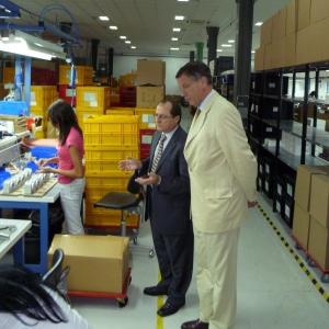 Botschafter Braun besucht Adpro-Instruments Hoher Besuch bei der UWT Tochtergesellschaft in Malta