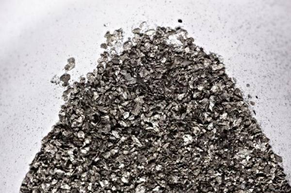 Abrasive Stoffe feinstmahlen ohne Sichter: NOLL auf PowTech Direkt auf Fertigkörnung mahlen, mit präzisem Oberkorn